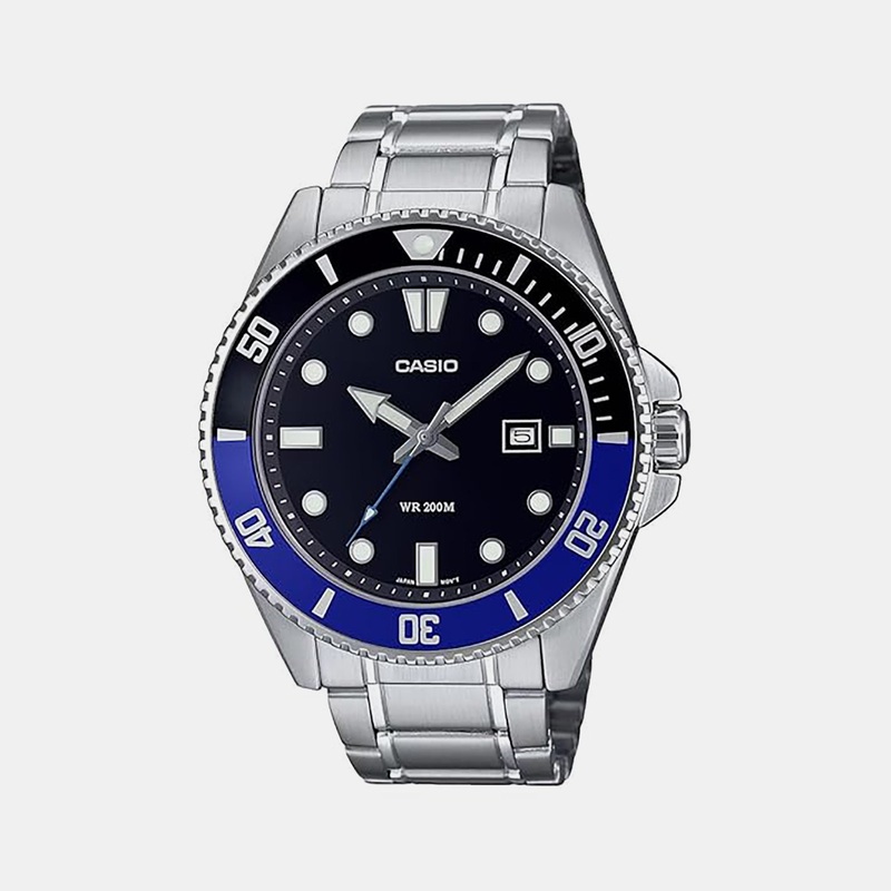 Enticer Men Quartz Black Dial Analog Resin Watch MDV-107D-1A2VDF A2190