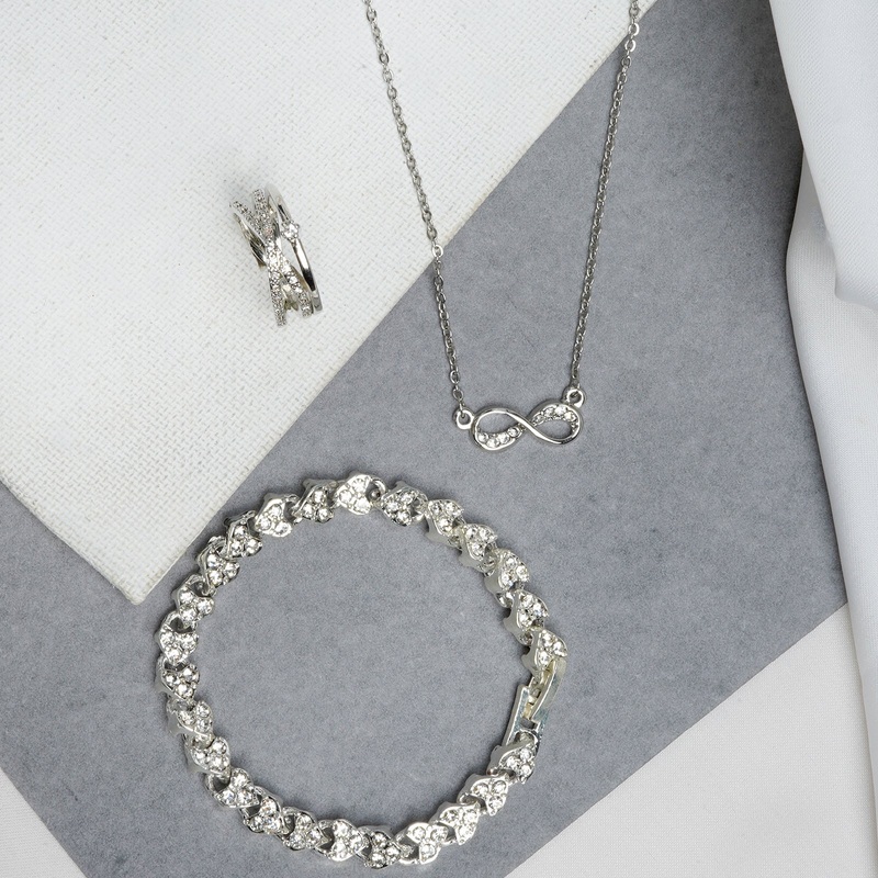 Amara Jewelry Set