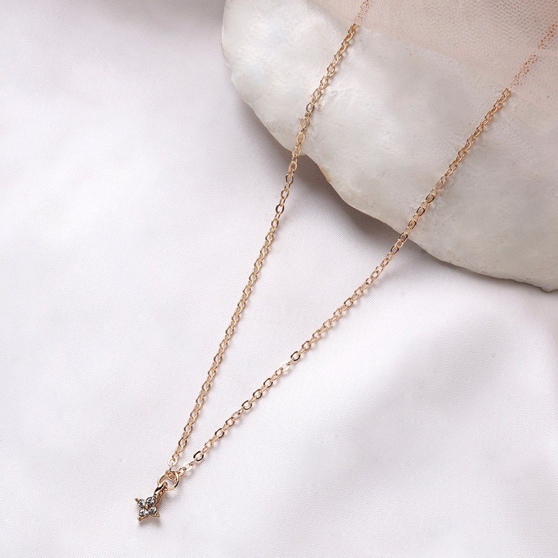 Bewitched Minimalist Star Gold Necklace