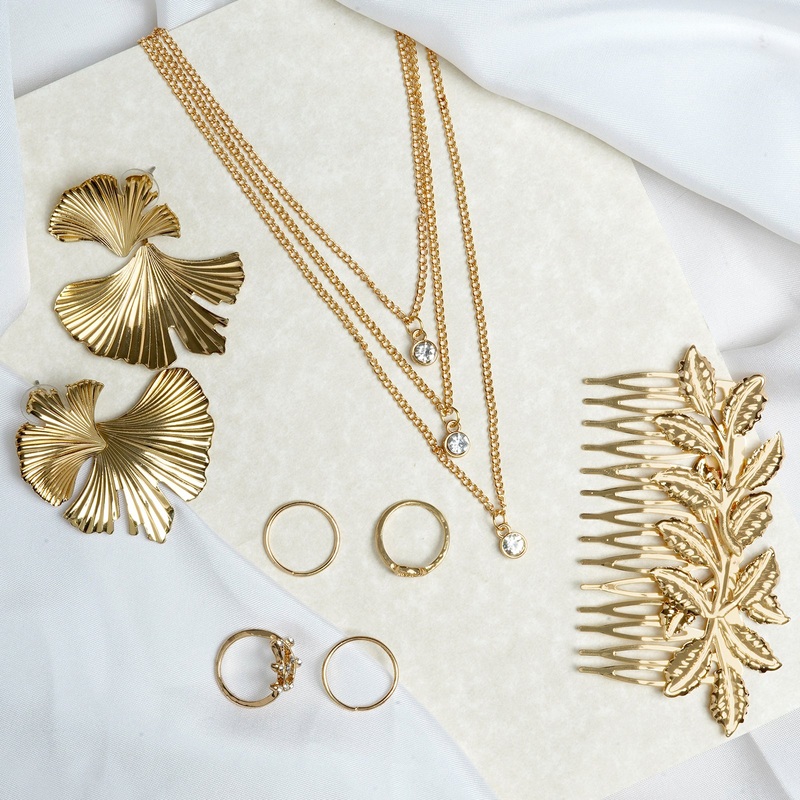 Sparks Fly Jewelry Set