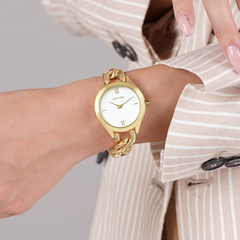 Vegas White Dial Gold Metallic Strap Watch