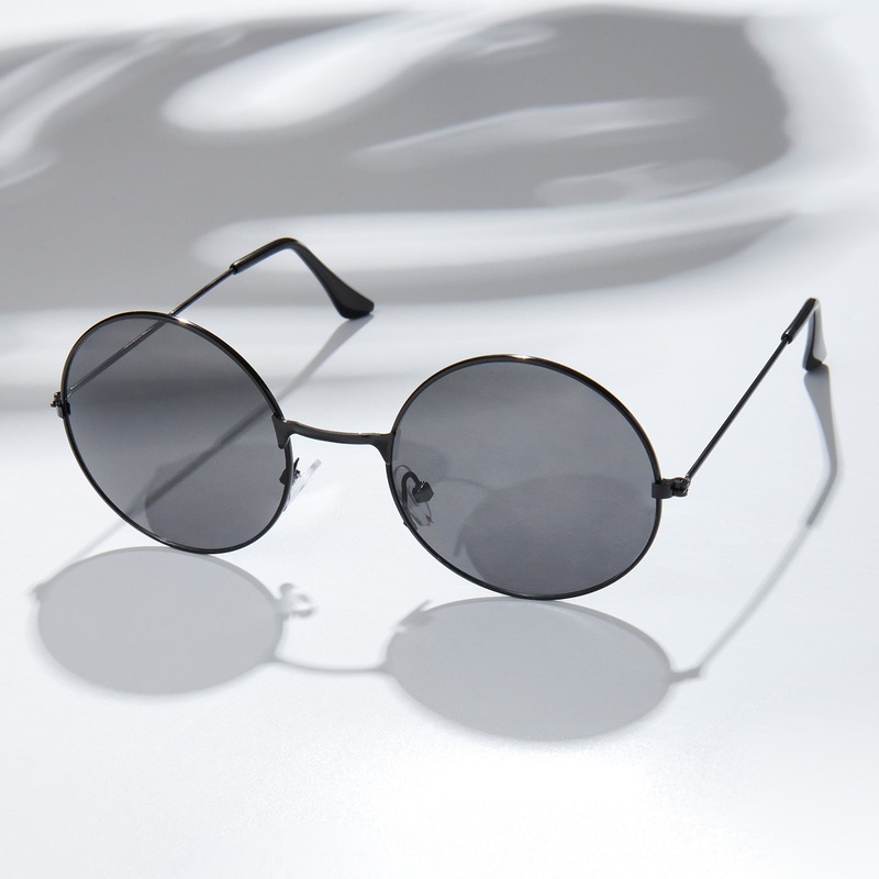 Dusk Round Black Frame Sunglasses