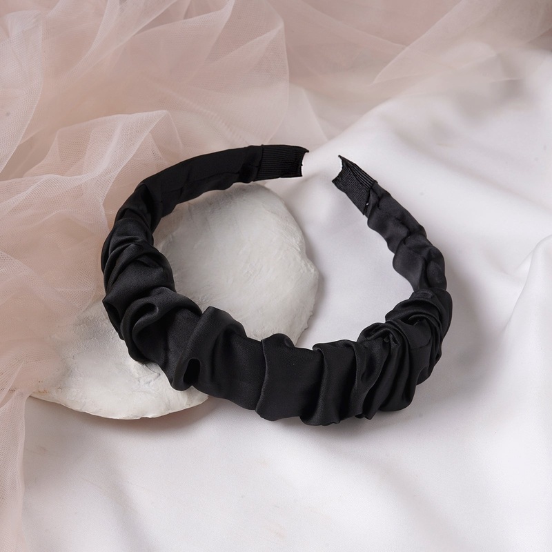 Bewitched Betty Black Hairband
