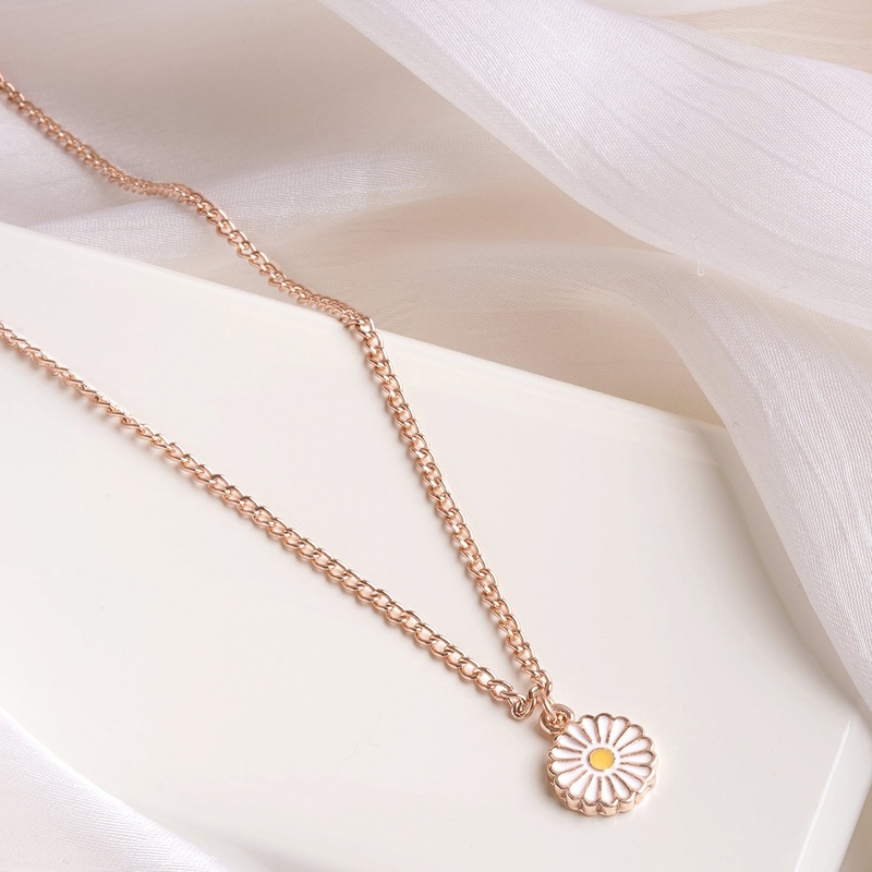 Blooming Rosegold Necklace Charm