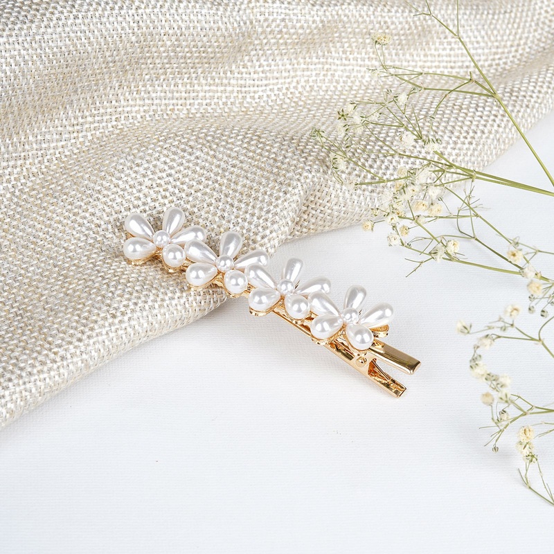 Pearl Paradise Hair Clip