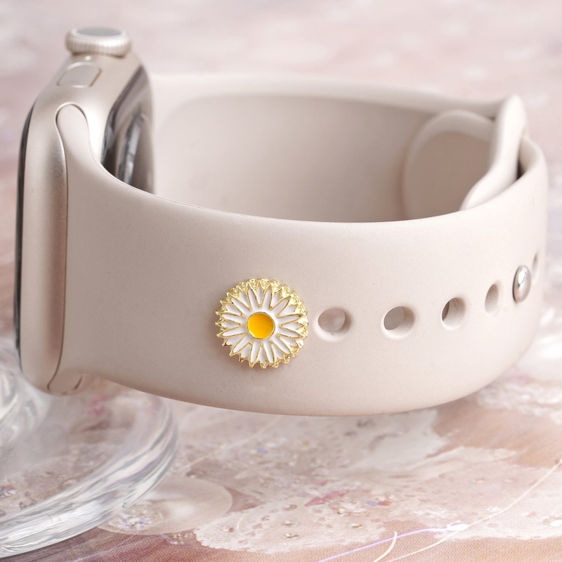 Blushing Daisy White & Gold Pin Watch Charm