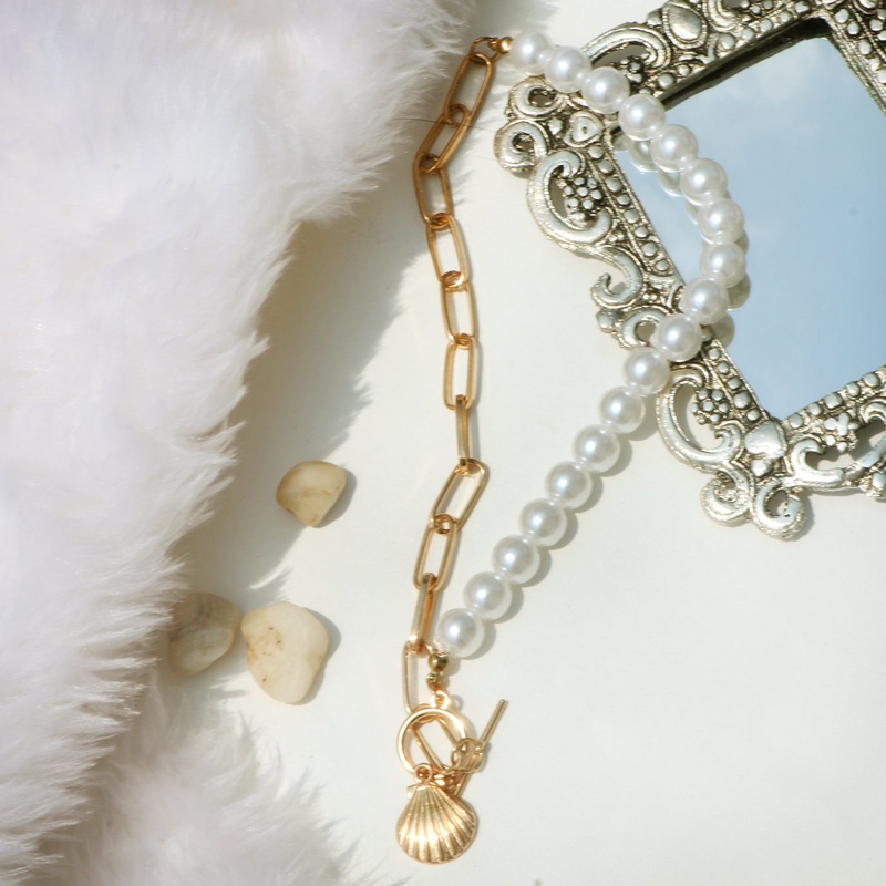 Pearl Shell Link Chain Necklace