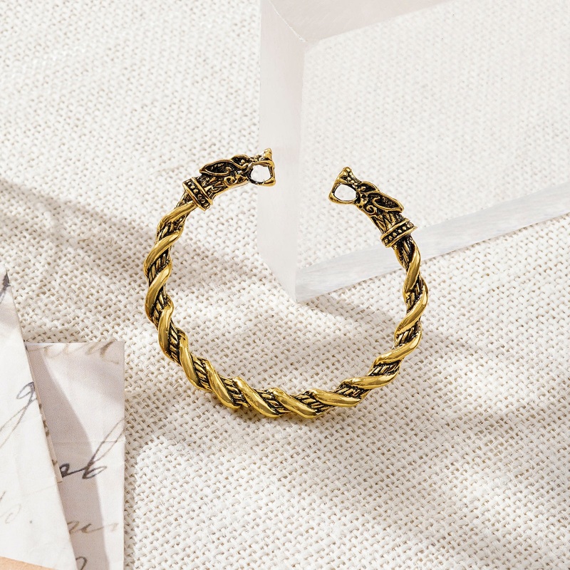 Atlas Gold Dragon Head Bracelet