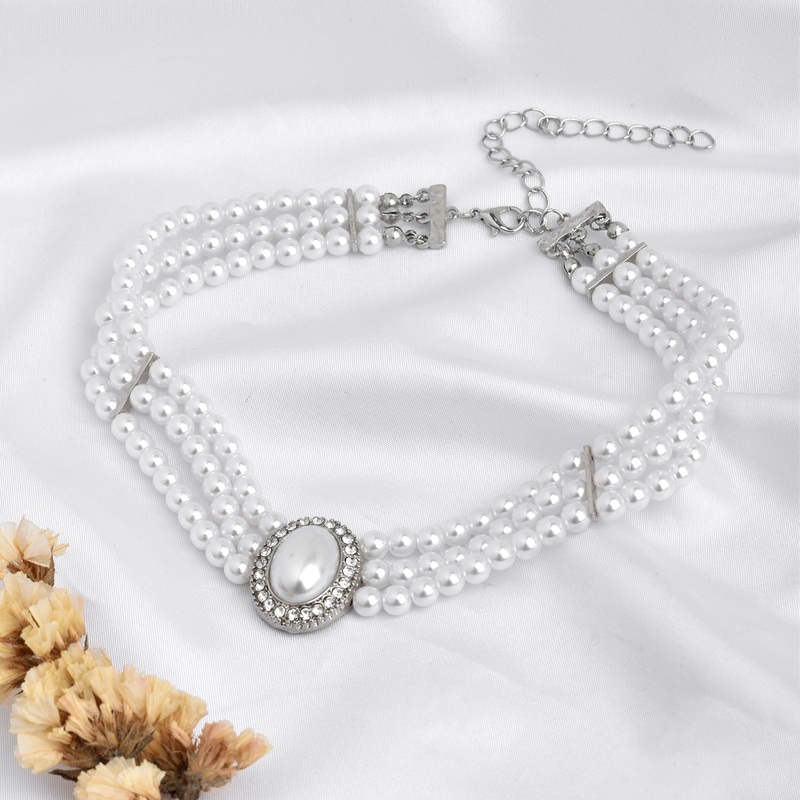 Riona Pearl Choker Necklace