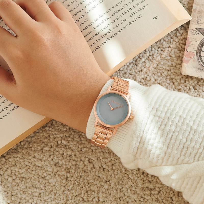 Amsterdam Blue Dial Rose Gold Metallic Strap Watch